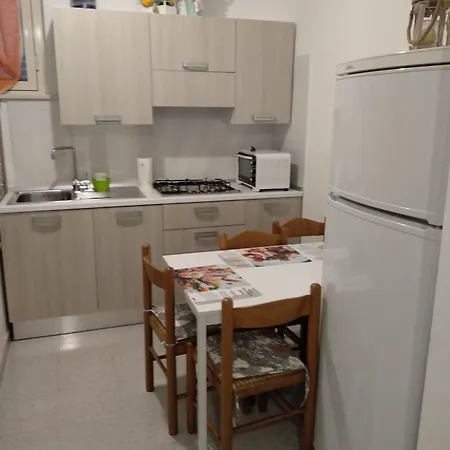 Bed & Breakfast Tra Gli Ulivi 3*