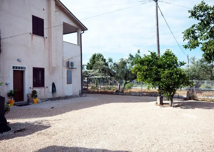 Oda ve Kahvaltı Tra Gli Ulivi Rocca San Giovanni