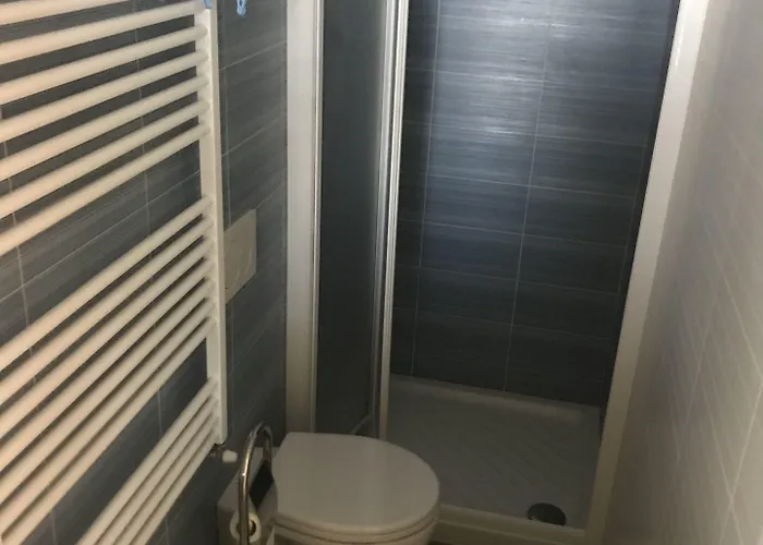 Oda ve Kahvaltı Tra Gli Ulivi